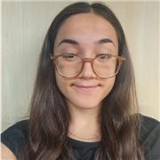 Me defino como una persona con mucho compromiso y ganas de ayudar, podria dar classes de ingles, también de castellano y otras mat